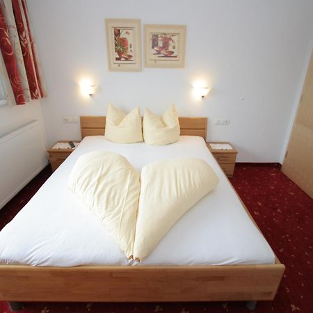 Spacious Apartment In Uderns Near Ski Area Zewnętrze zdjęcie