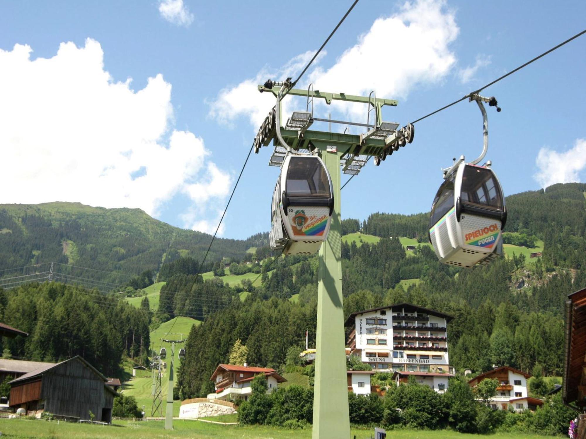 Spacious Apartment In Uderns Near Ski Area Zewnętrze zdjęcie